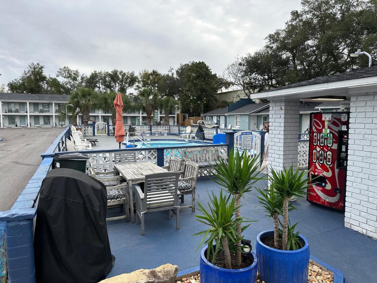 Gulf Coast Inn กัลฟ์บรีซ ภายนอก รูปภาพ